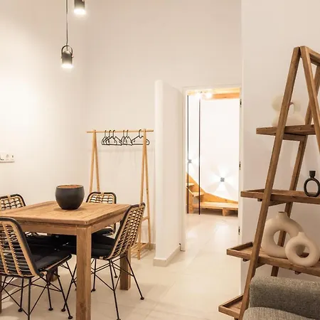 Anamnisi House Apartmán *